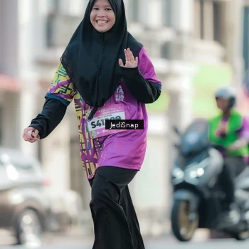 Runner Photo 5915379
