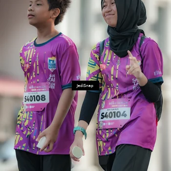 Runner Photo 5915380