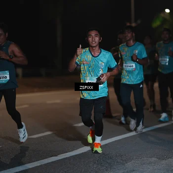 Runner Photo 5915382