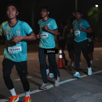 Runner Photo 5915392