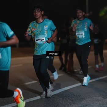 Runner Photo 5915398