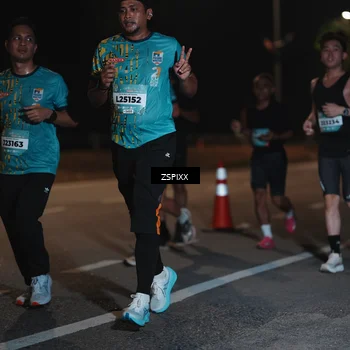Runner Photo 5915404
