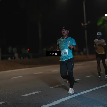 Runner Photo 5915430