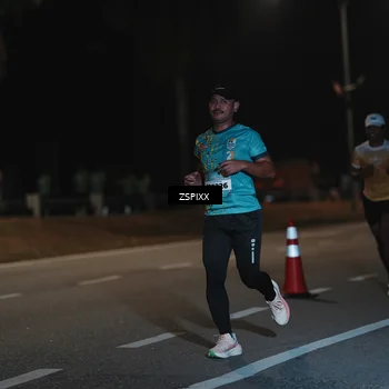 Runner Photo 5915436