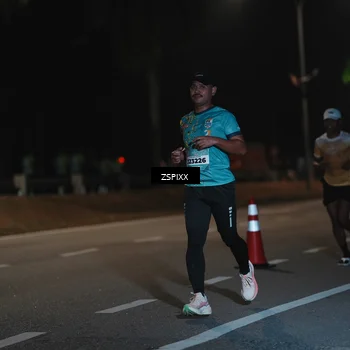 Runner Photo 5915437