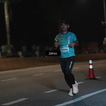 Runner Photo 5915450
