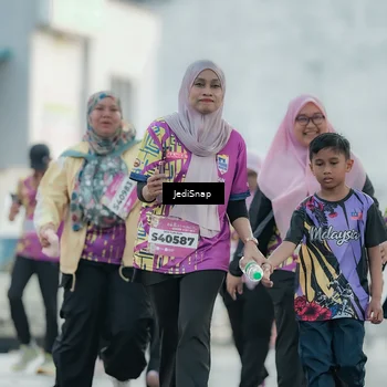 Runner Photo 5915458