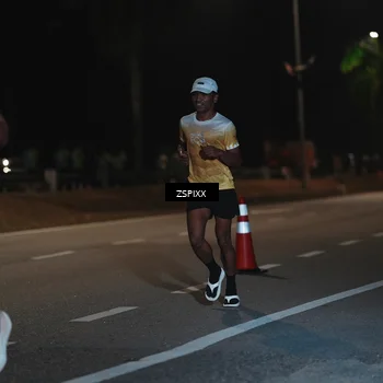 Runner Photo 5915462