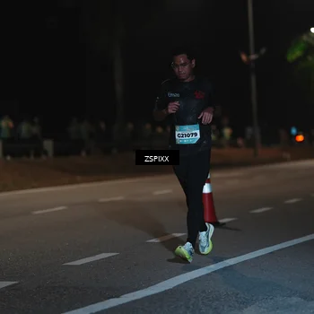 Runner Photo 5915493
