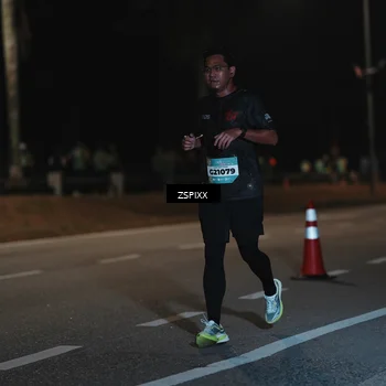Runner Photo 5915494
