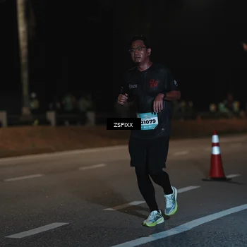 Runner Photo 5915495