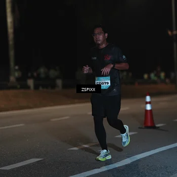 Runner Photo 5915496