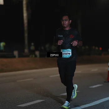 Runner Photo 5915503