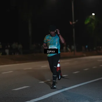 Runner Photo 5915523