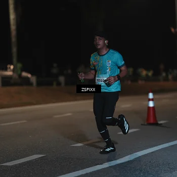 Runner Photo 5915529