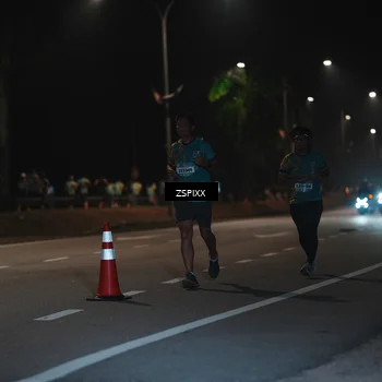 Runner Photo 5915540