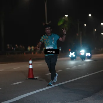 Runner Photo 5915585