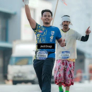 Runner Photo 5915599