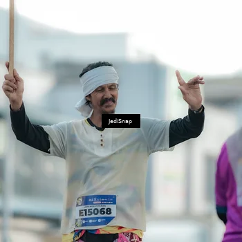 Runner Photo 5915627