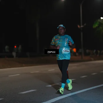 Runner Photo 5915650