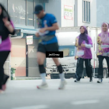 Runner Photo 5915669