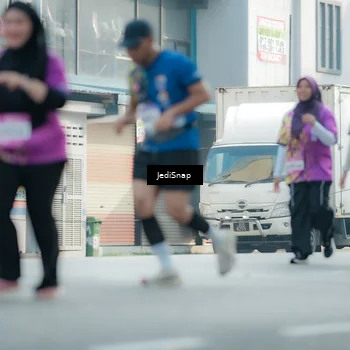 Runner Photo 5915670