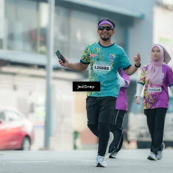 Runner Photo 5915689