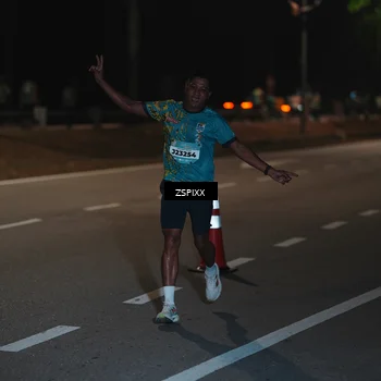 Runner Photo 5915712