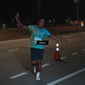 Runner Photo 5915729
