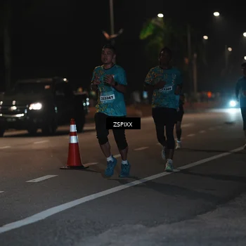 Runner Photo 5915741