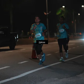 Runner Photo 5915753