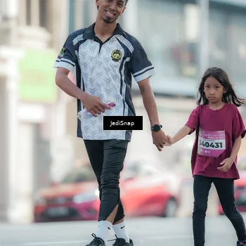 Runner Photo 5915756