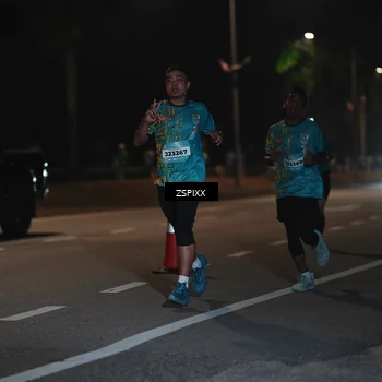 Runner Photo 5915757