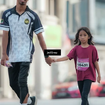 Runner Photo 5915765