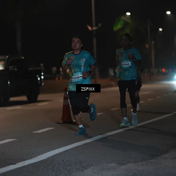 Runner Photo 5915766
