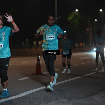 Runner Photo 5915767