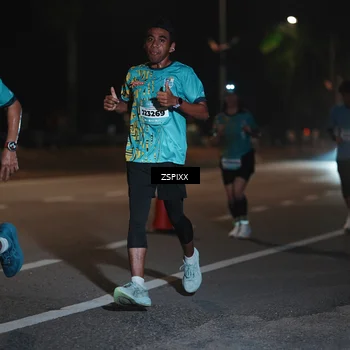 Runner Photo 5915781