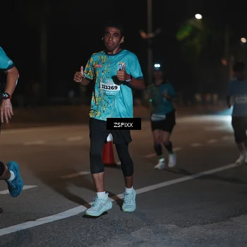 Runner Photo 5915784