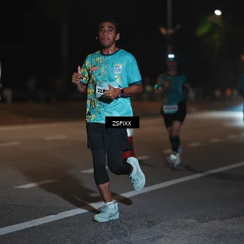 Runner Photo 5915789