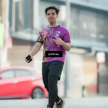 Runner Photo 5915791