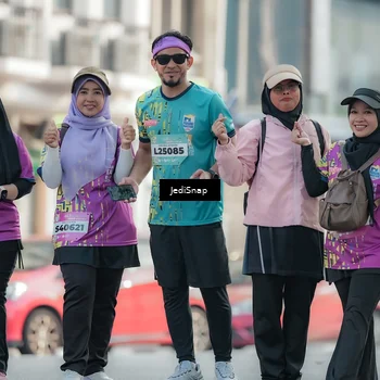 Runner Photo 5915810
