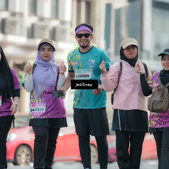 Runner Photo 5915811