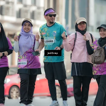 Runner Photo 5915812