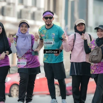 Runner Photo 5915818