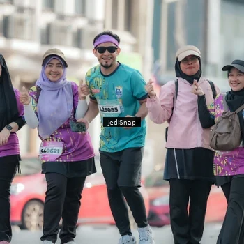 Runner Photo 5915820