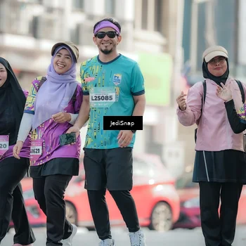 Runner Photo 5915846