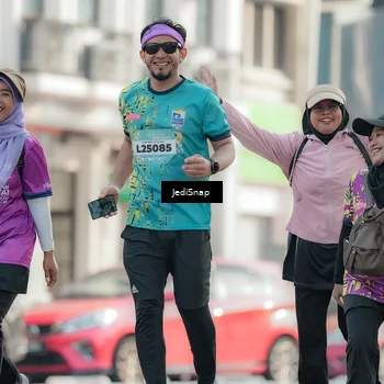 Runner Photo 5915847