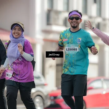 Runner Photo 5915856