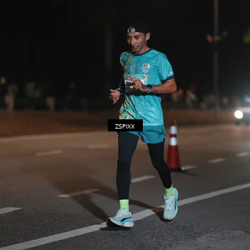 Runner Photo 5915871