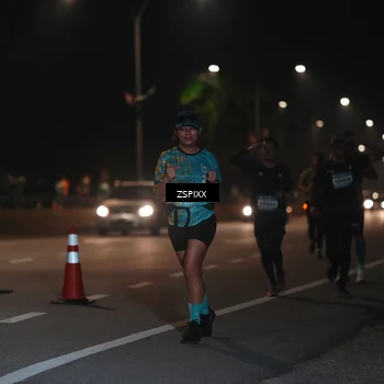 Runner Photo 5915875
